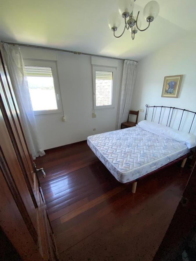 Apartamento Con Vistas Al Mar Y La Montana Santa Marta de Ortigueira Luaran gambar